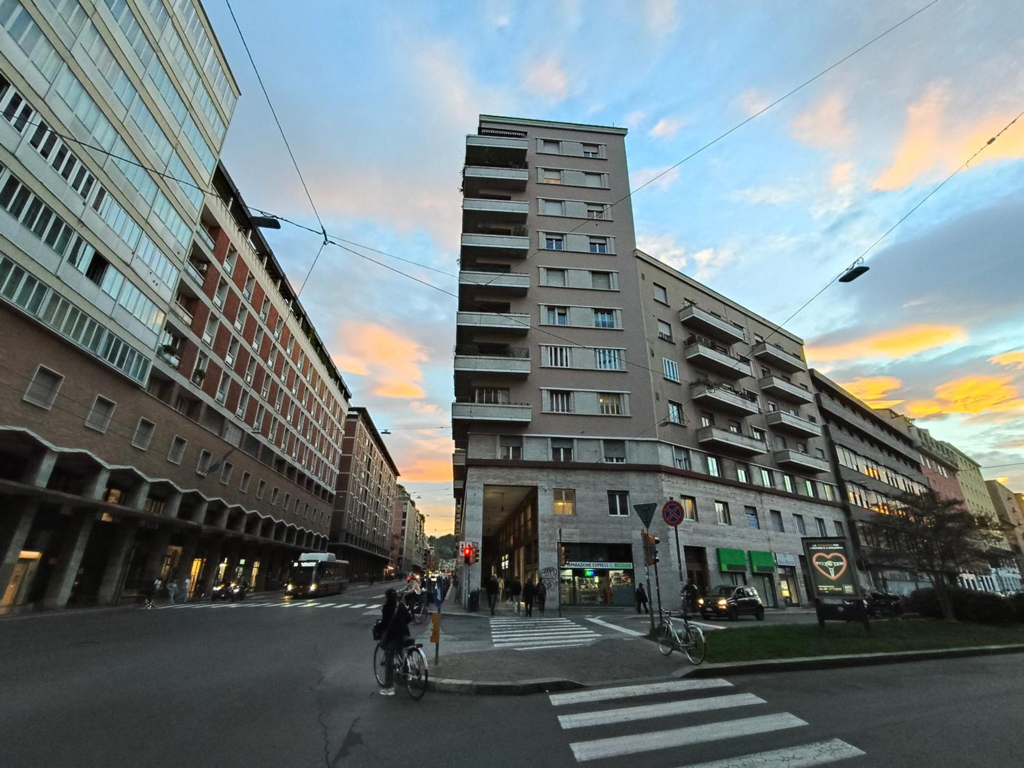 Апартаменти Fluere - Via Riva Reno Болонья Екстер'єр фото